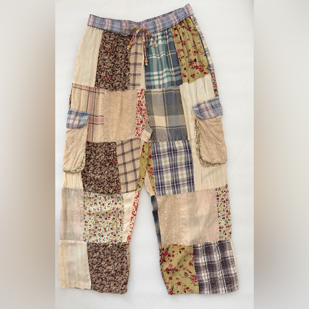 Young Threads Bohemian Floral Patchwork Cargo Poc… - image 9